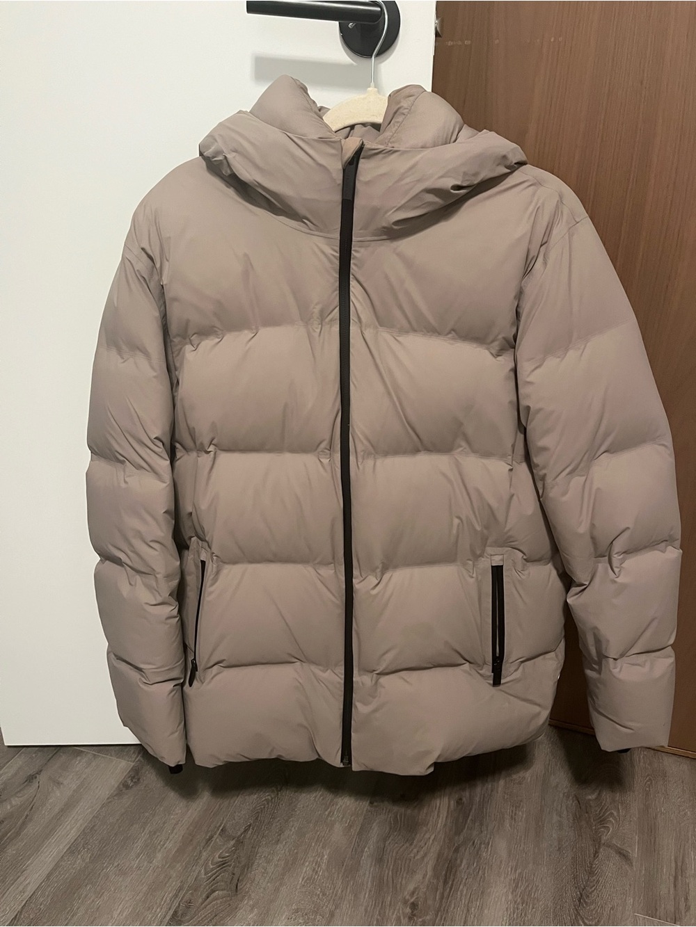 Aritzia SuperPuff -